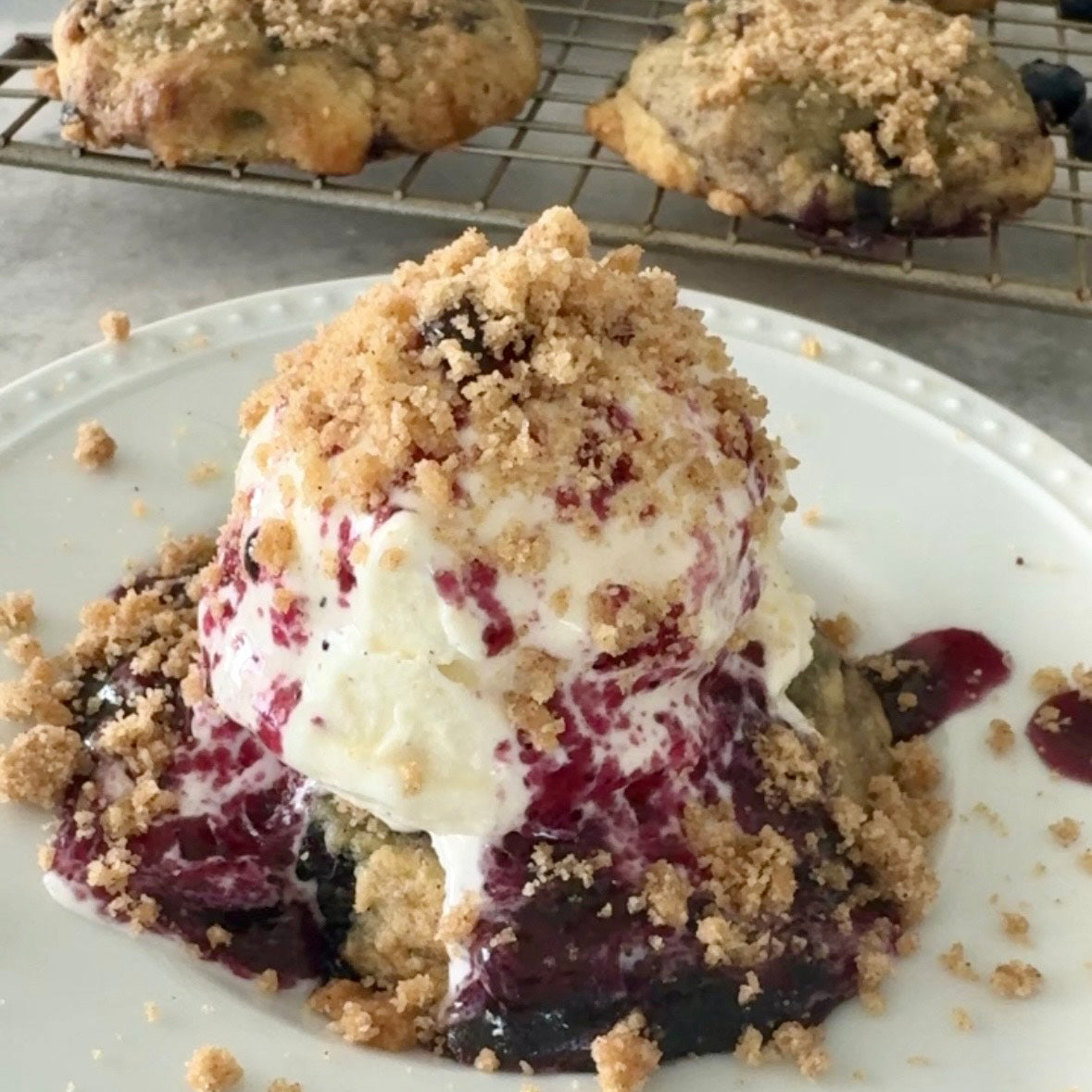 Blueberry Streusel Cookies à la Mode: The Dessert That Thinks It's a Sundae